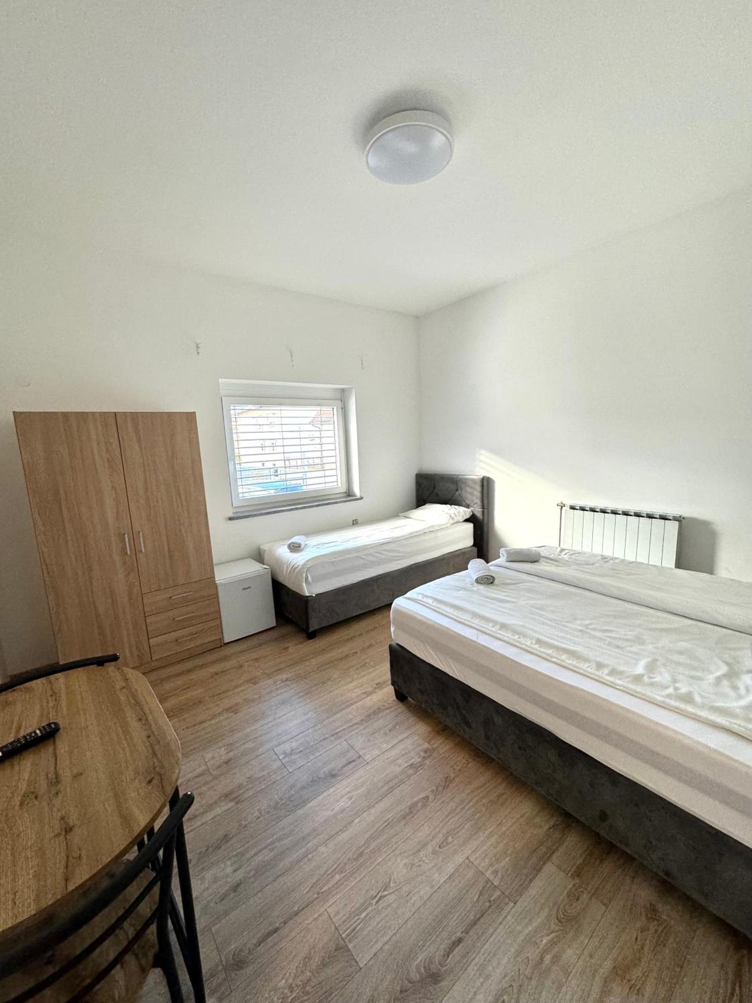 L&L Rooms Maribor Luaran gambar